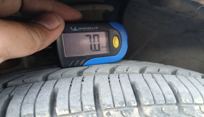 2016 Datsun Redi Go T (O), Petrol, Manual, 62,173 km, tyre