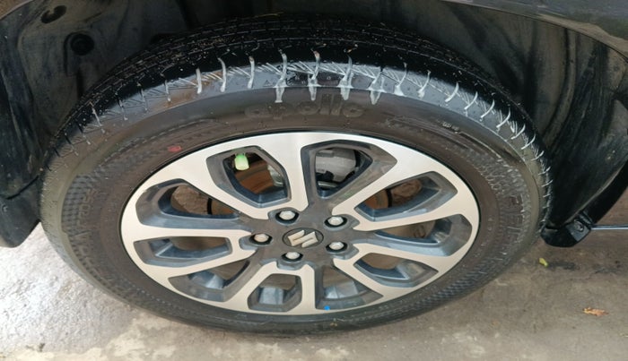 2022 Maruti Grand Vitara ALPHA SMART HYBRID AT, Petrol, Automatic, 23,367 km, tyre