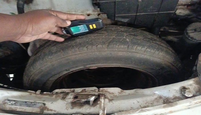 2010 Tata Nano CX, Petrol, Manual, 43,260 km, tyre