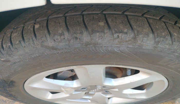 2010 Audi Q7 3.0 TDI QUATTRO, Diesel, Automatic, 90,333 km, tyre