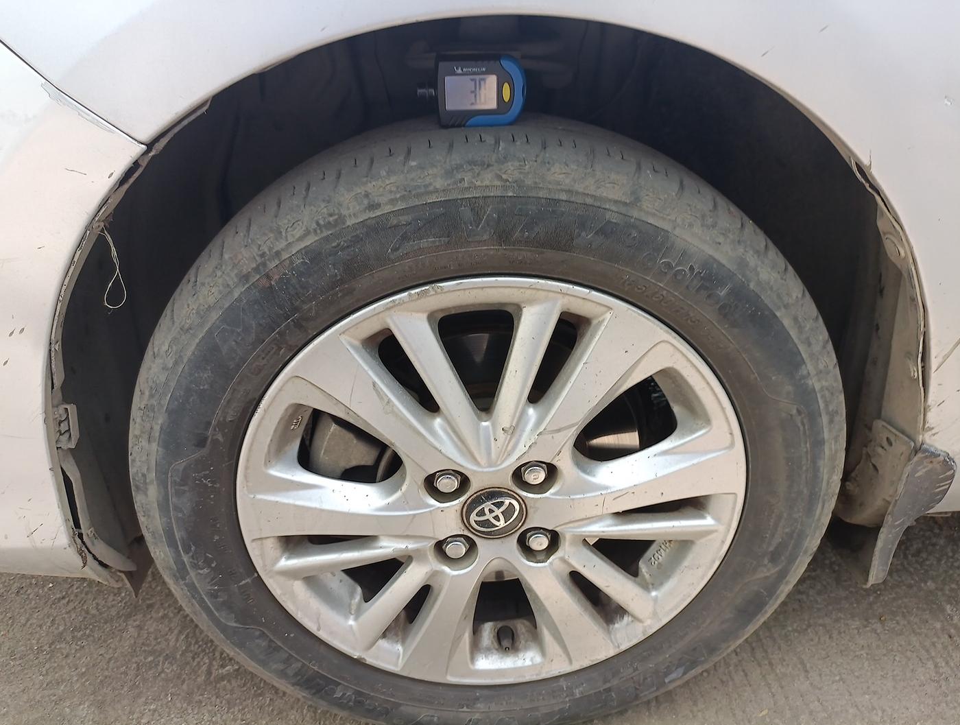 2019 Toyota YARIS V MT, Petrol, Manual, 58,901 km, tyre