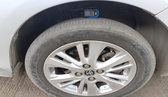 2019 Toyota YARIS V MT, Petrol, Manual, 58,901 km, tyre