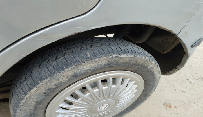 2015 Maruti Wagon R 1.0 LXI, Petrol, Manual, 97,161 km, tyre