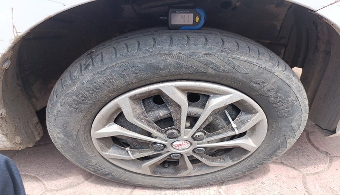 2013 Maruti Wagon R 1.0 LXI, Petrol, Manual, 60,631 km, tyre