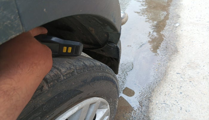 2016 Mahindra Kuv100 K6 6 STR, Petrol, Manual, 36,194 km, tyre