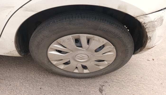 2014 Maruti Swift VXI, Petrol, Manual, 98,381 km, tyre