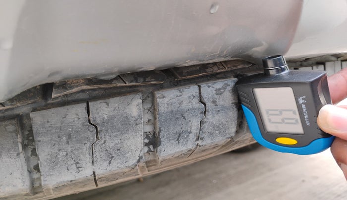 2016 Toyota Fortuner 2.8 4X4 MT, Diesel, Manual, 1,08,892 km, tyre