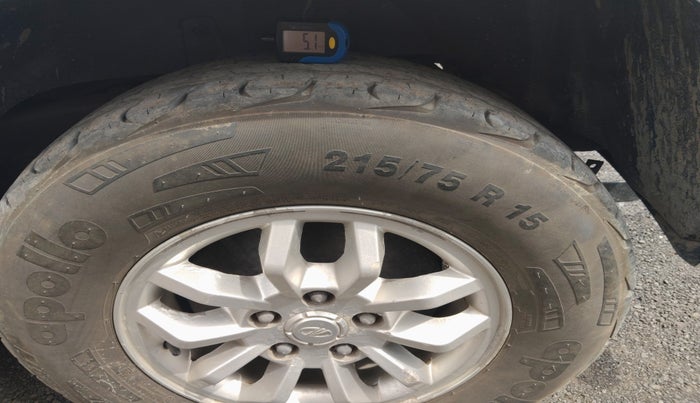 2016 Mahindra TUV300 T8 AMT, Diesel, Automatic, 86,285 km, tyre