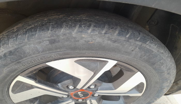 2022 KIA SONET HTX 1.5, Diesel, Manual, 95,000 km, tyre