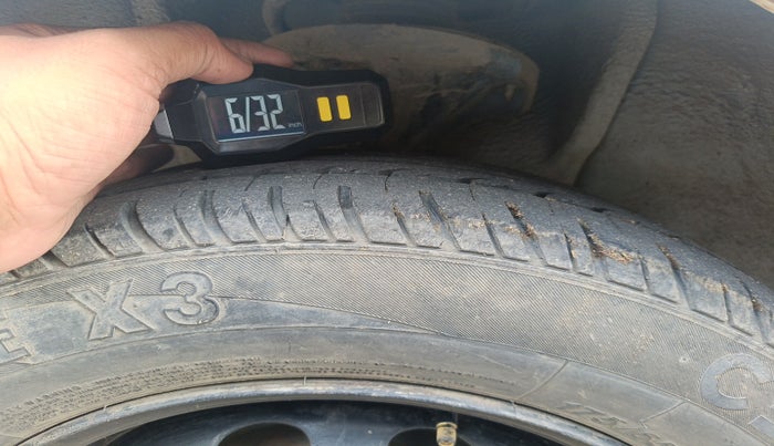 2015 Tata Indigo ECS LS TDI, Diesel, Manual, 2,12,209 km, tyre