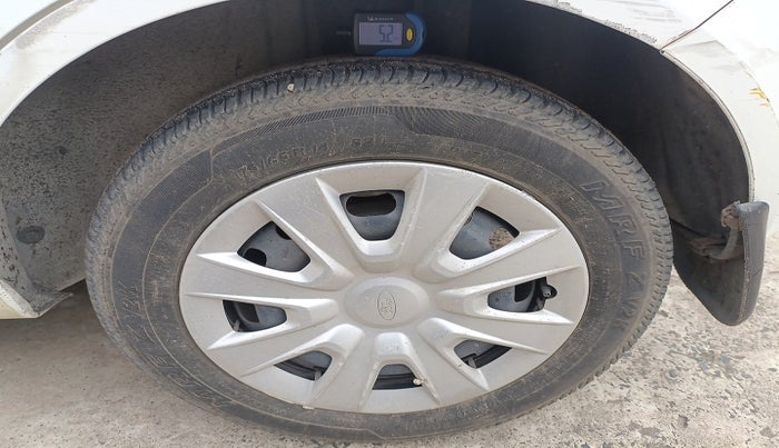 2013 Ford Figo ZXI 1.2 PETROL, Petrol, Manual, 45,026 km, tyre