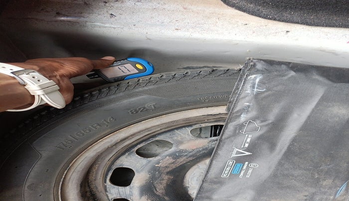 2013 Ford Figo ZXI 1.2 PETROL, Petrol, Manual, 45,026 km, tyre