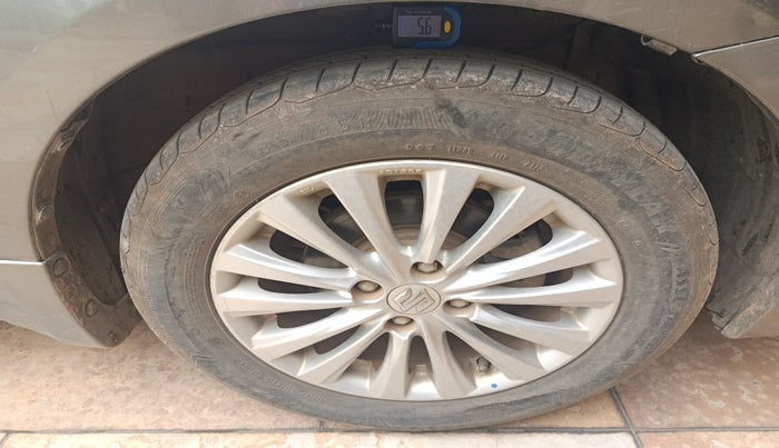 2018 Maruti Ciaz DELTA 1.5 SHVS MT PETROL, Petrol, Manual, 73,285 km, tyre