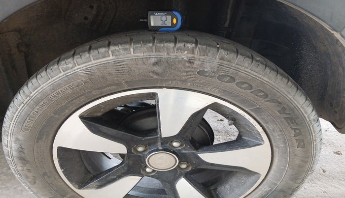 2018 Tata NEXON XZA PLUS DIESEL, Diesel, Automatic, 63,992 km, tyre