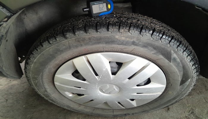 2013 Maruti Alto 800 LXI, Petrol, Manual, 47,247 km, tyre