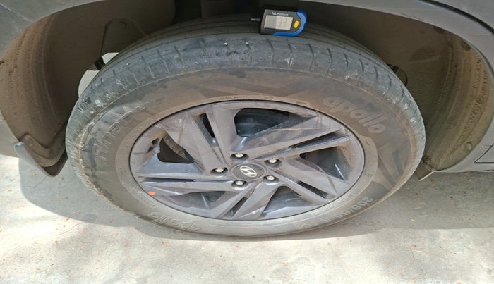 2022 Hyundai Creta S PLUS KNIGHT 1.5 PETROL, Petrol, Manual, 53,875 km, tyre
