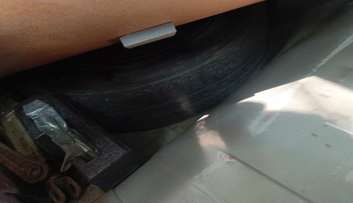 2014 Honda Amaze 1.2L I-VTEC S, Petrol, Manual, 67,694 km, tyre