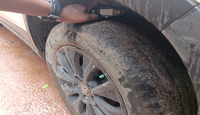 2020 Toyota URBAN CRUISER HIGH GRADE MT, Petrol, Manual, 95,986 km, tyre