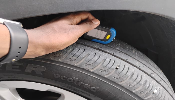 2023 KIA SONET HTK PLUS 1.2, Petrol, Manual, 11,783 km, tyre