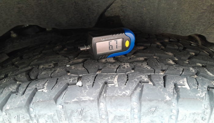 2024 Mahindra Thar Roxx  AX7 L Petrol AT 2WD, Petrol, Automatic, 3,824 km, tyre