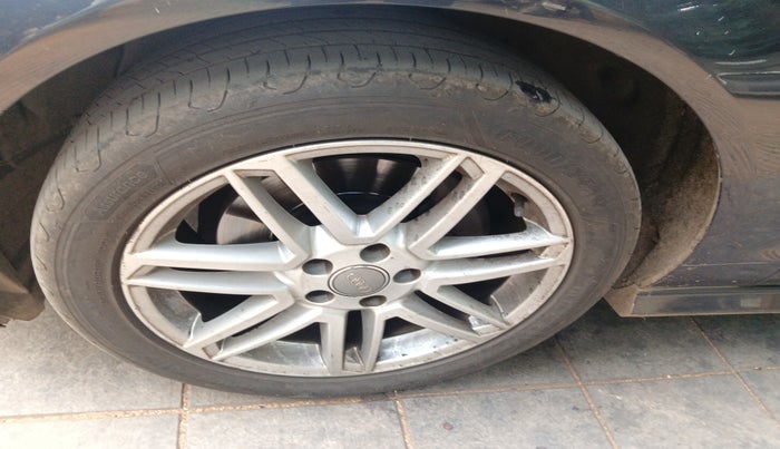 2018 Audi A6 35 TDI S LINE, Diesel, Automatic, 1,01,463 km, tyre