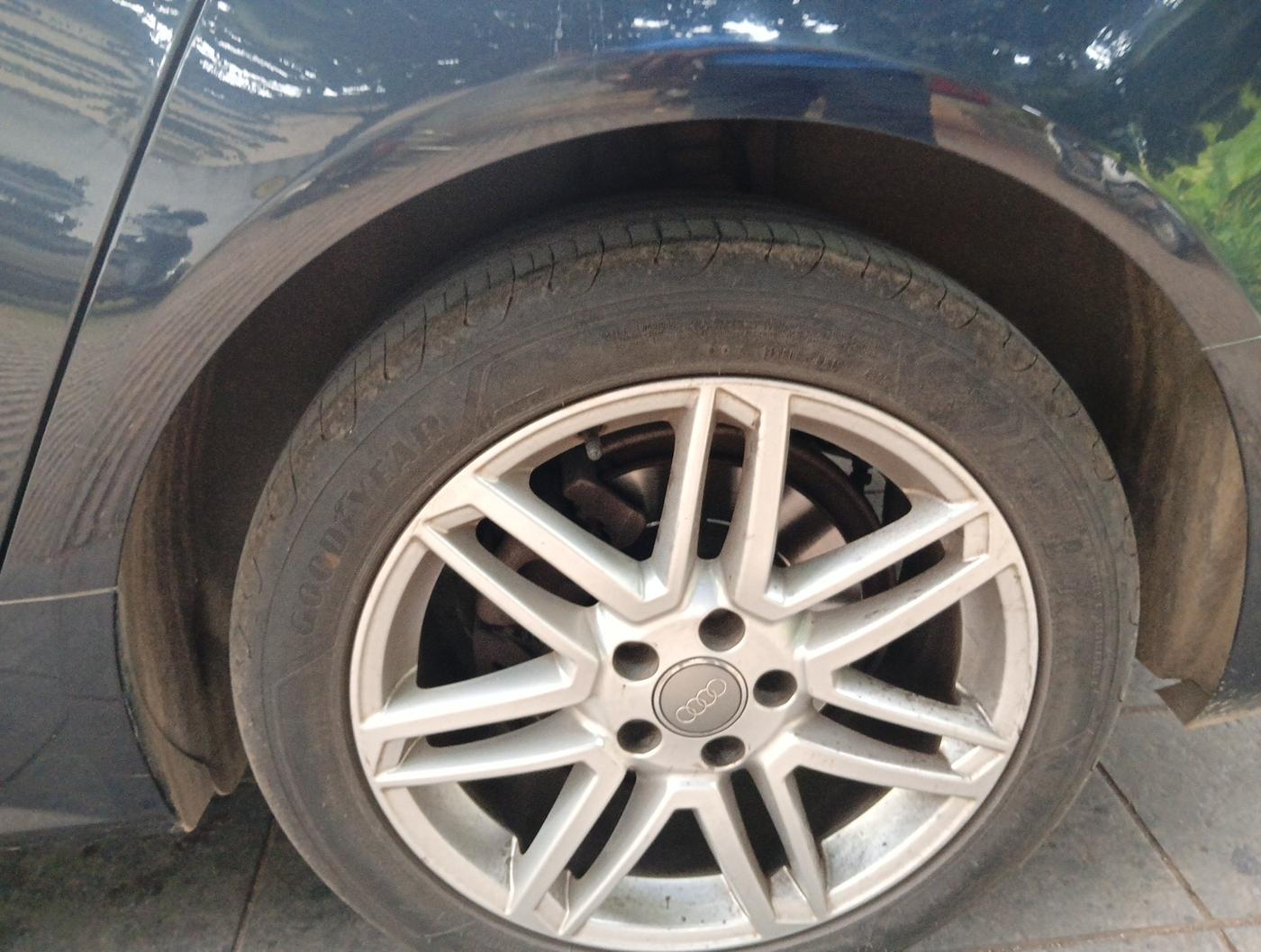 2018 Audi A6 35 TDI S LINE, Diesel, Automatic, 1,01,621 km, tyre