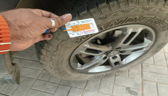 2023 Mahindra Thar LX P 2WD AT HT, Petrol, Automatic, 11,214 km, tyre