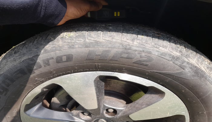 2019 Mahindra ALTURAS G4 4WD AT, Diesel, Automatic, 37,116 km, tyre