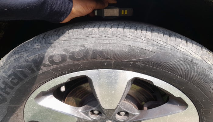 2019 Mahindra ALTURAS G4 4WD AT, Diesel, Automatic, 37,116 km, tyre