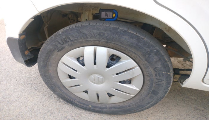 2020 Maruti Alto LXI, Petrol, Manual, 37,200 km, tyre
