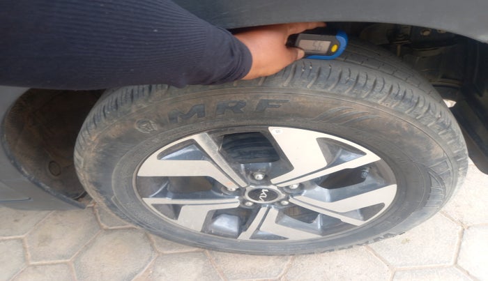 2023 KIA SONET HTX 1.5 AT, Diesel, Automatic, 24,370 km, tyre