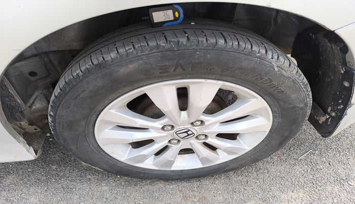 2012 Honda City 1.5L I-VTEC V MT, Petrol, Manual, 1,55,000 km, tyre