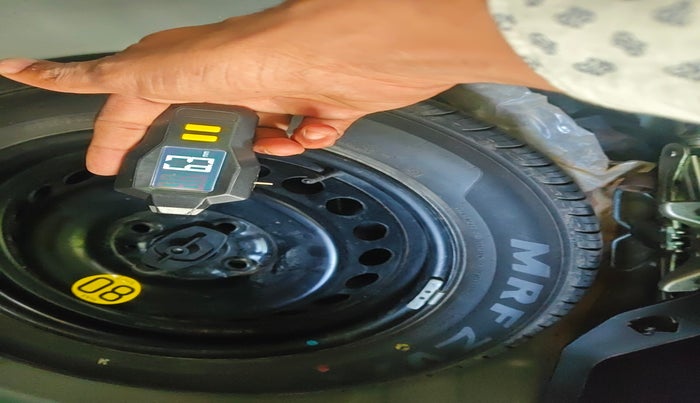 2019 Toyota Glanza G, Petrol, Manual, 74,698 km, tyre