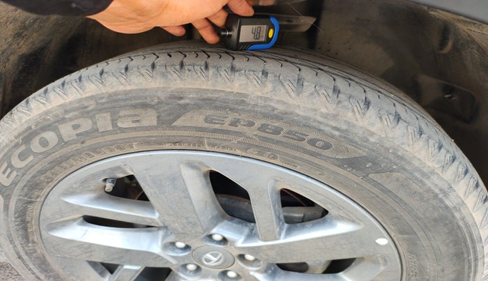 2023 Tata Safari XT PLUS, Diesel, Manual, 31,104 km, tyre