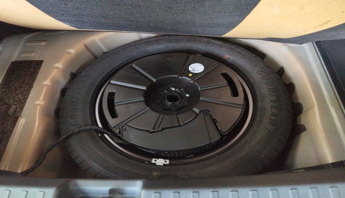 2022 Skoda KUSHAQ STYLE 1.5L TSI DSG, Petrol, Automatic, 18,543 km, tyre