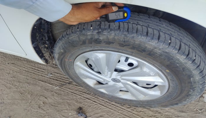 2020 Maruti New Wagon-R LXI CNG (O) 1.0, Petrol, Manual, 63,246 km, tyre