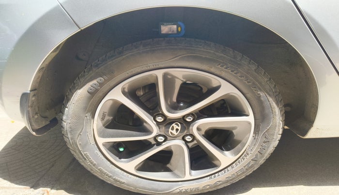 2018 Hyundai Grand i10 SPORTZ AT 1.2 KAPPA VTVT, Petrol, Automatic, 41,536 km, tyre