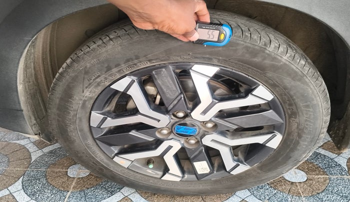 2024 Hyundai EXTER SX(O) CONNECT 1.2 AMT DUAL TONE, Petrol, Automatic, 17,241 km, tyre