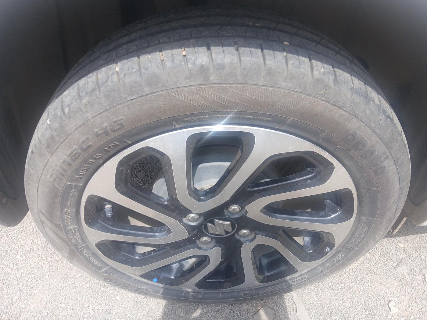 2024 Maruti Baleno ALPHA 1.2 AGS, Petrol, Automatic, 12,803 km, tyre