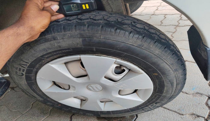 2018 Maruti Eeco 5 STR WITH A/C+HTR, Petrol, Manual, 49,812 km, tyre