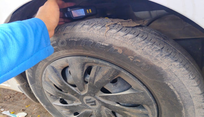 2024 Maruti Swift VXI CNG, Petrol, Manual, 34,056 km, tyre