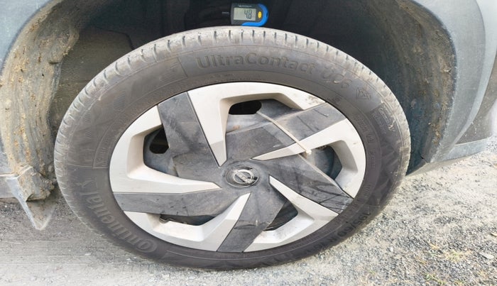 2021 Nissan MAGNITE XL, Petrol, Manual, 68,168 km, tyre