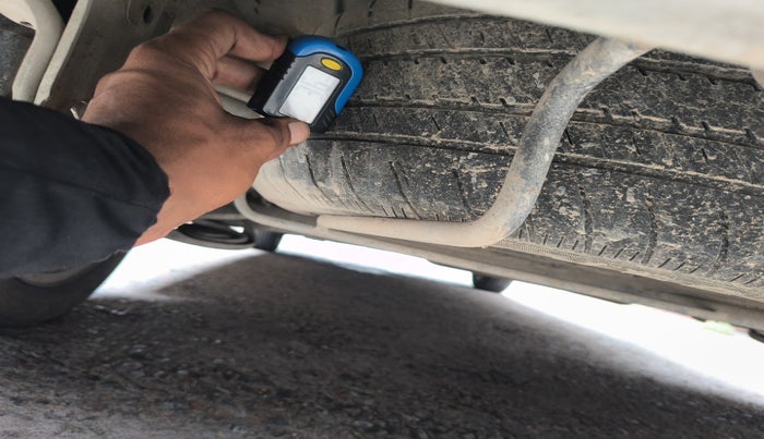 2017 Maruti Ertiga ZDI SHVS, Diesel, Manual, 99,373 km, tyre