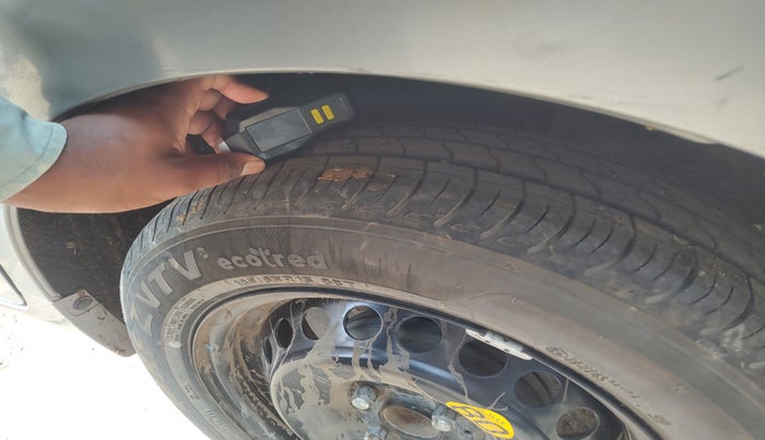 2019 Toyota Glanza G, Petrol, Manual, 69,950 km, tyre
