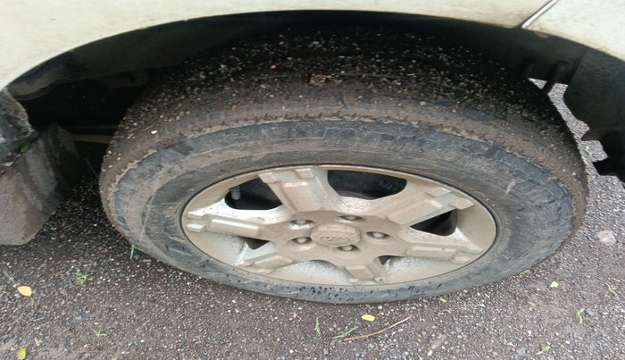 2013 Mahindra Quanto C8, Diesel, Manual, 86,923 km, tyre