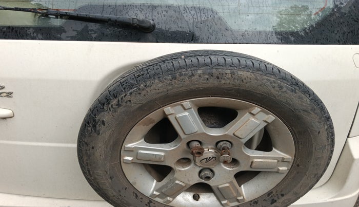 2013 Mahindra Quanto C8, Diesel, Manual, 86,923 km, tyre