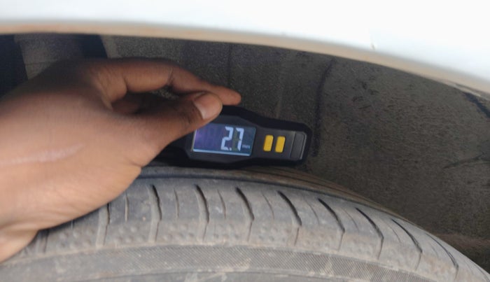 2018 Maruti Swift ZDI, Diesel, Manual, 74,600 km, tyre