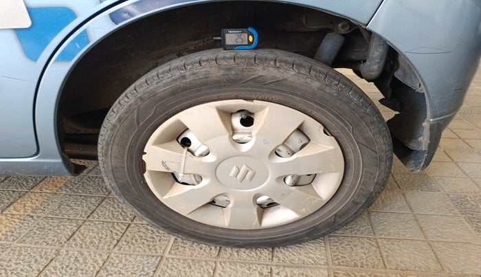 2012 Maruti Wagon R 1.0 LXI, Petrol, Manual, 55,542 km, tyre