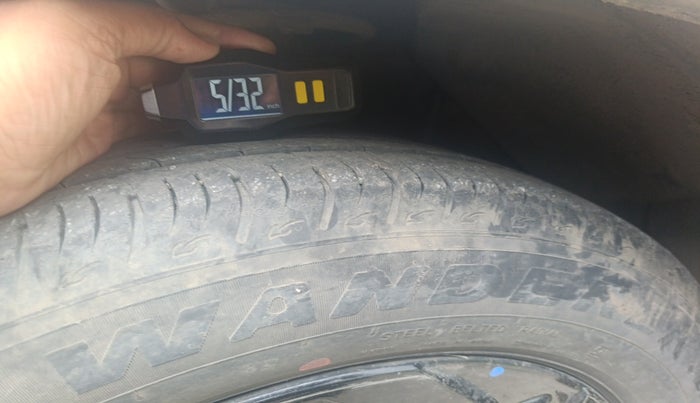 2023 Maruti BREZZA ZXI SMART HYBRID , Petrol, Manual, 44,000 km, tyre