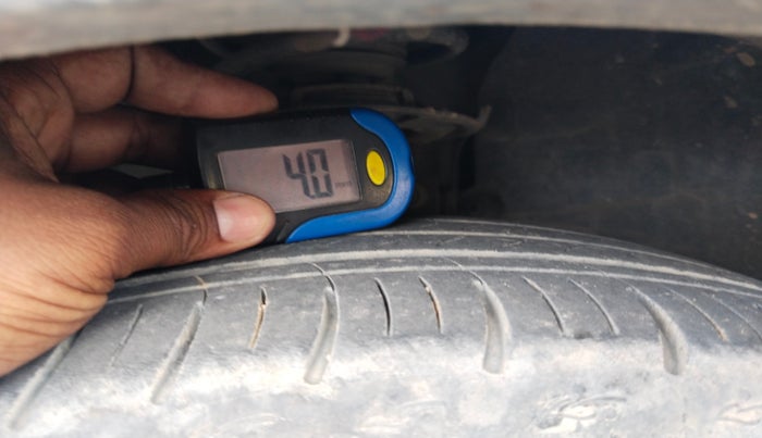 2020 Ford FREESTYLE TITANIUM PLUS 1.2 PETROL, Petrol, Manual, 1,11,517 km, tyre